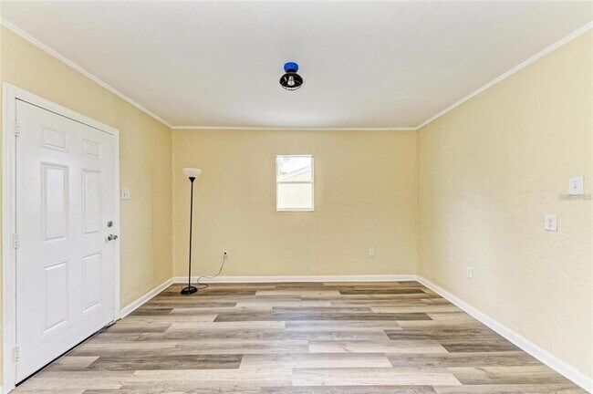 Building Photo - 7120 Elyton Dr