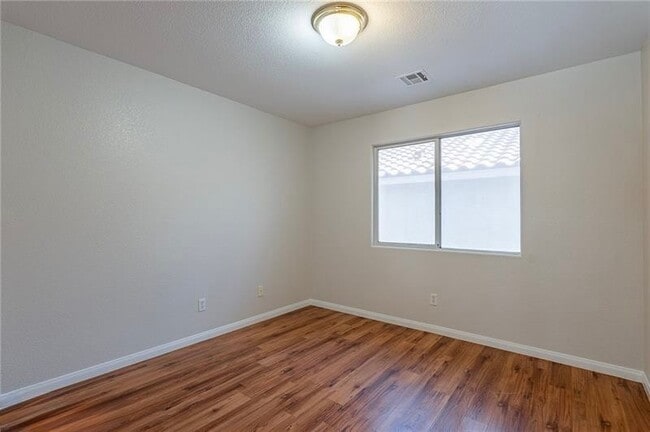 Building Photo - 3588 White Mountain St