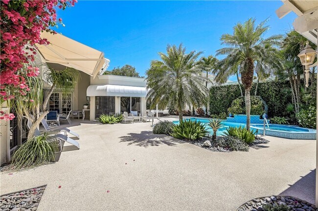 Building Photo - 7968 Grand Bay Dr