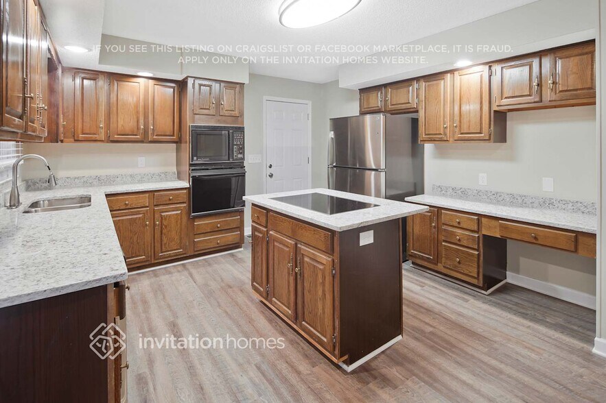 Building Photo - 6616 Kirkstall Ct