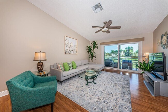 Building Photo - 6020 Bahia Del Mar Cir N