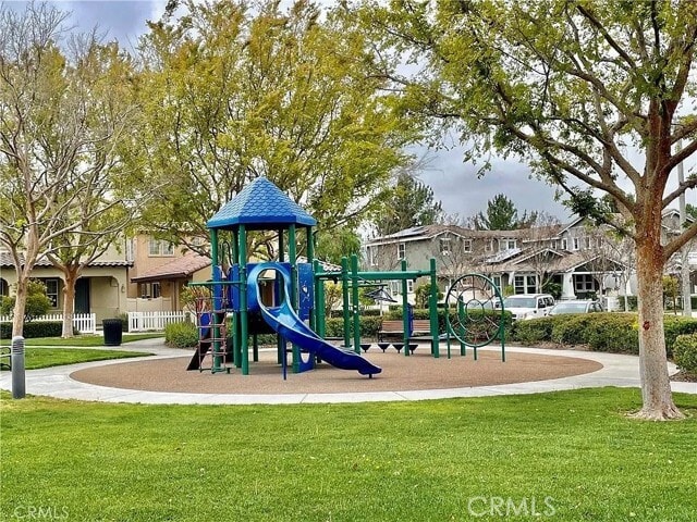Building Photo - 26380 Fowler Dr