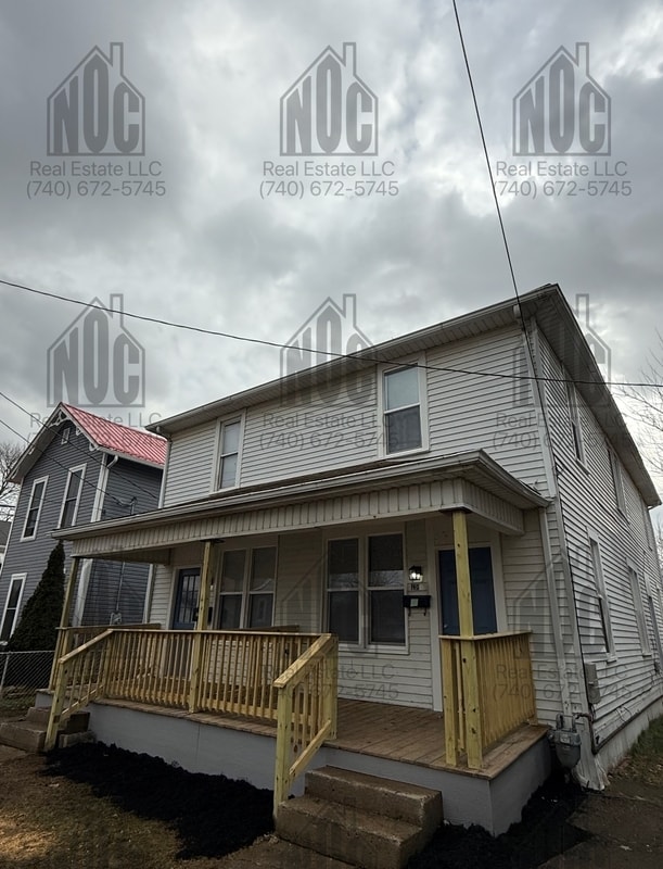 Building Photo - 440-440 Locust St