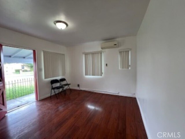 Building Photo - 4963 Sereno Dr