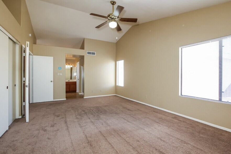 Building Photo - 4136 W Kimberly Way