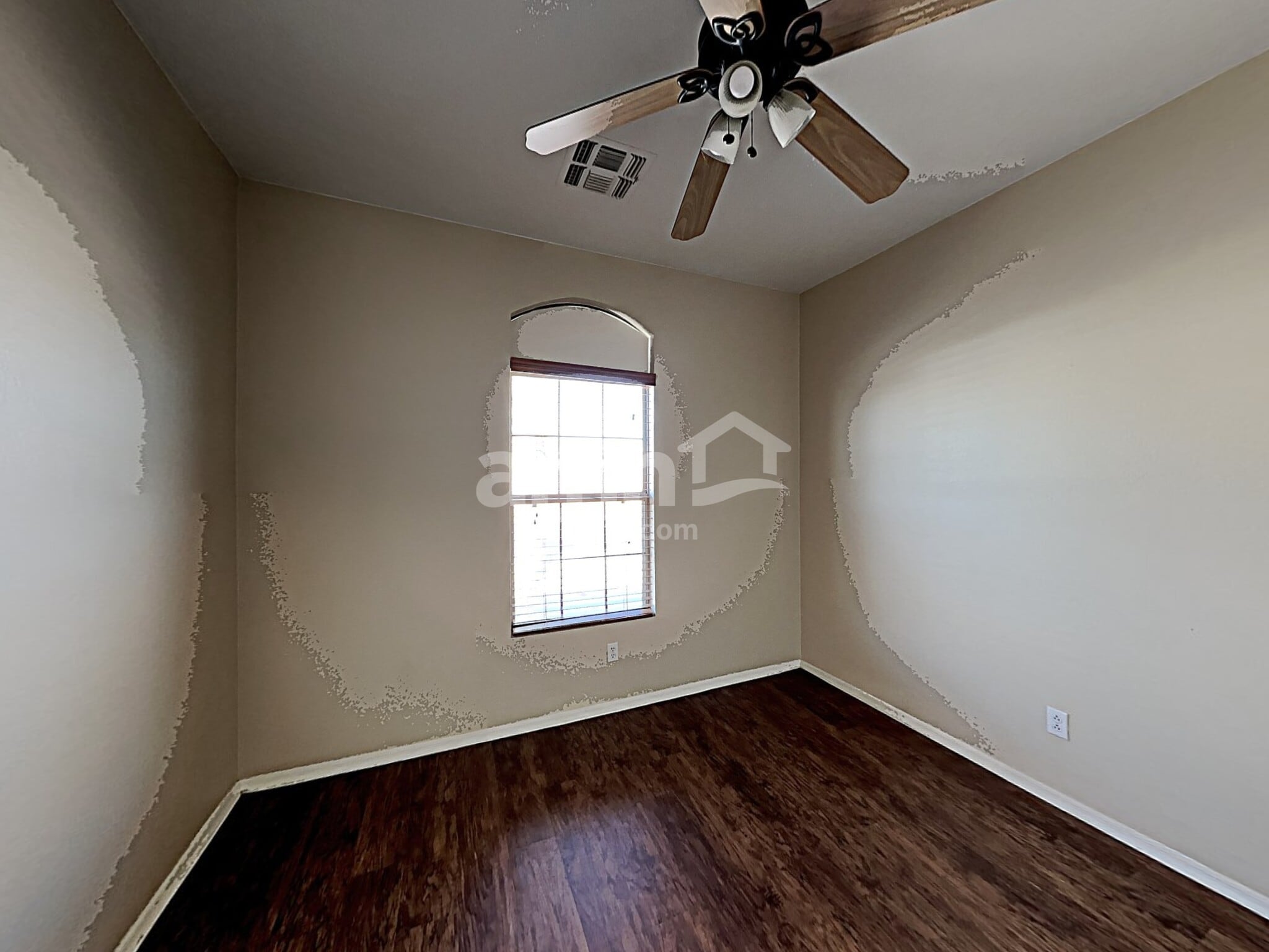 Building Photo - 16237 W Marconi Ave