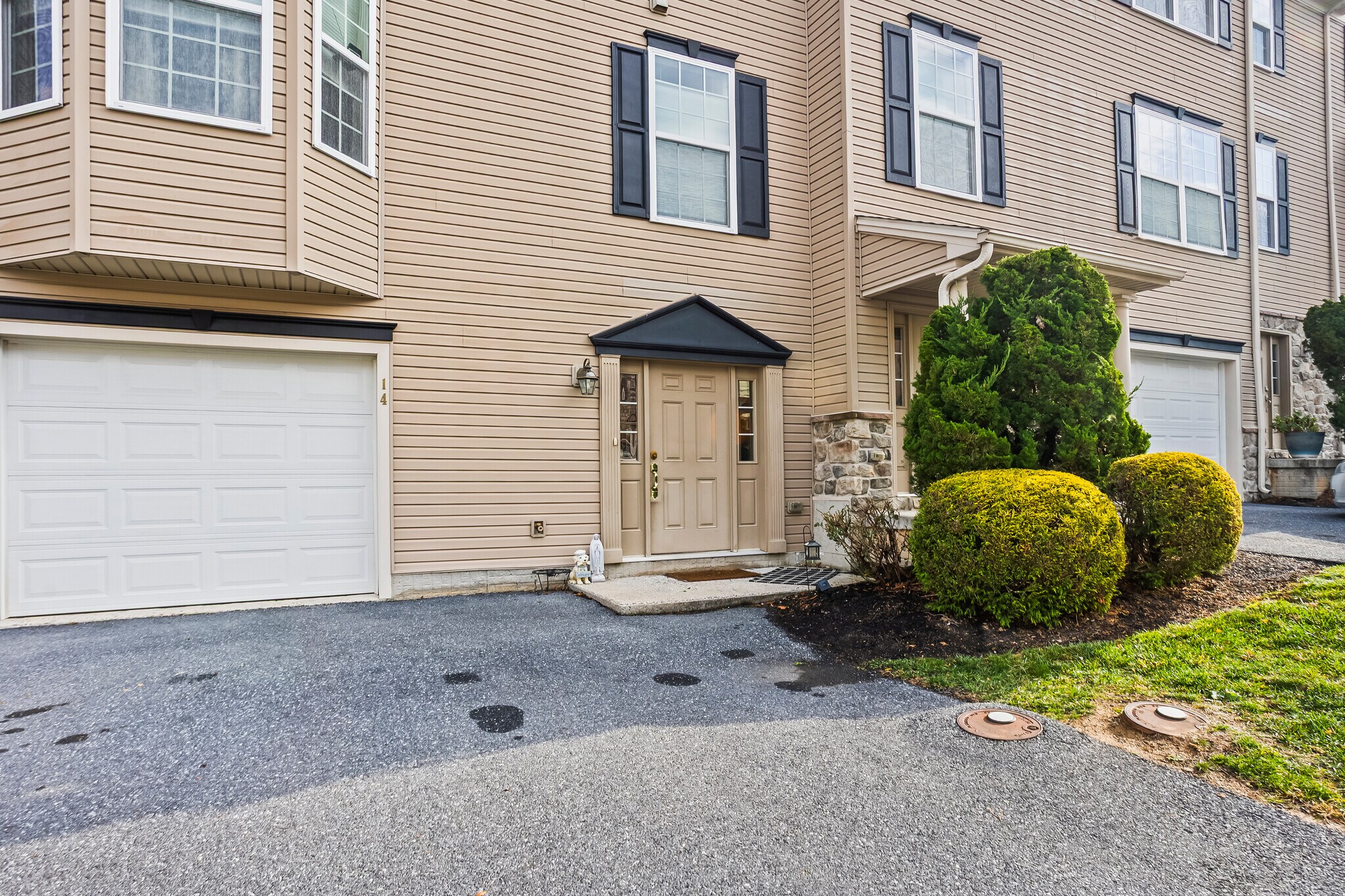 Building Photo - 14 Indiana Cir