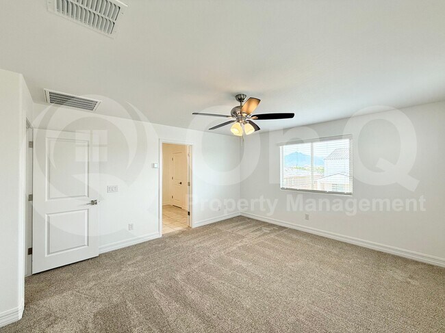 Building Photo - 11524 S 53rd Ave