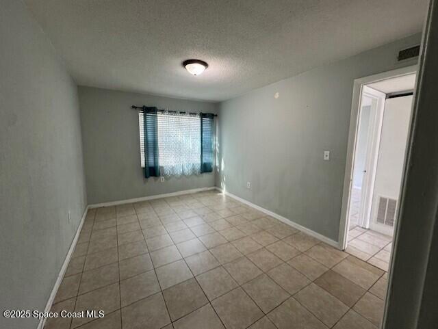 Building Photo - 2170 Knox McRae Dr