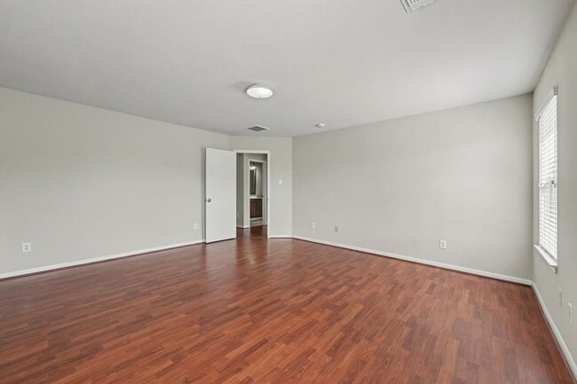 Building Photo - 9507 Tolken Way