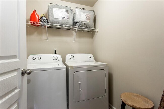 Building Photo - 4840 Waterbrooke Crossing