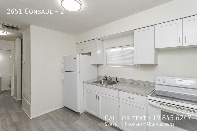 Building Photo - 2651 Consaul-2