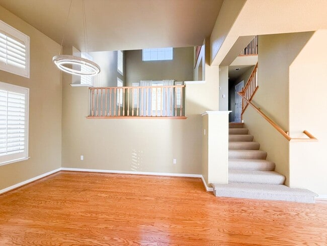 Building Photo - 15 Parkridge Cir