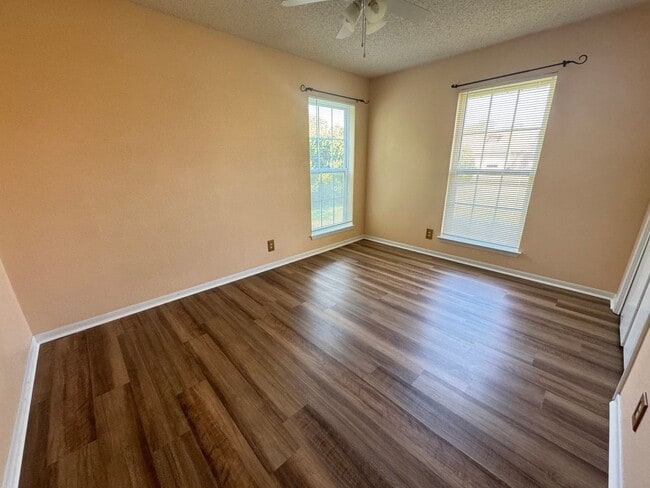 Building Photo - 3-Bedroom House for Rent in Killeen