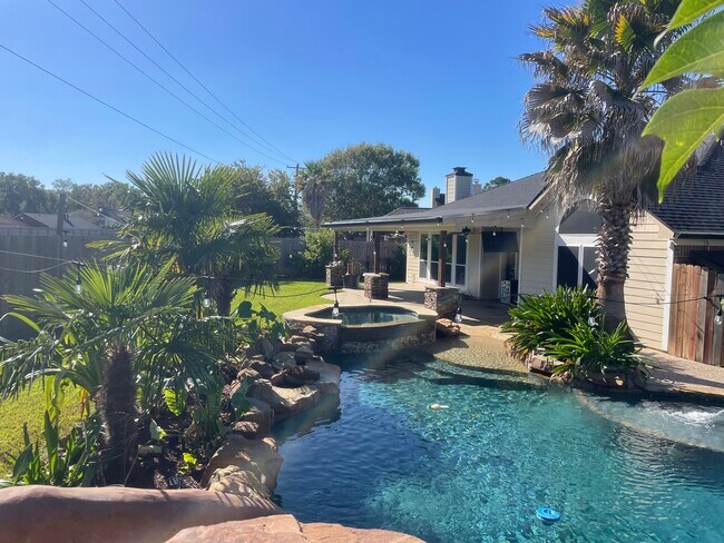 Building Photo - 3023 Quill Meadow Dr