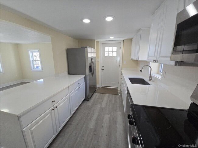 Building Photo - 647 County Route 78