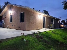 Building Photo - 9612 Petite Ln