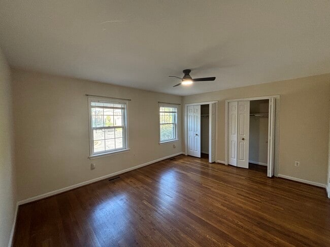 Building Photo - 6813 Indian Run Ct