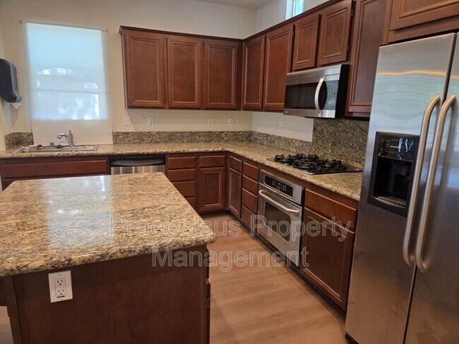 Building Photo - 1663 Claret Cup Dr