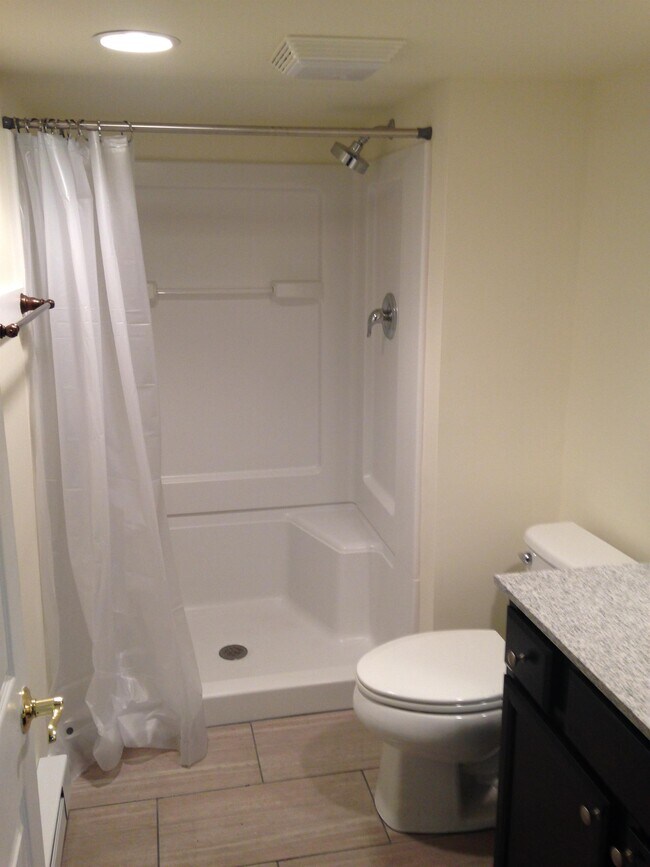 Building Photo - 1 White Clay Dr