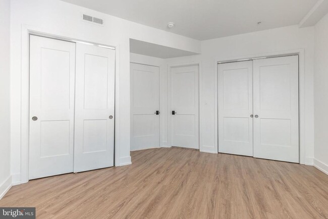Building Photo - 1519 Ridge Ave