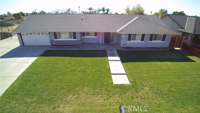 Primary Photo - 11398 Pena Way