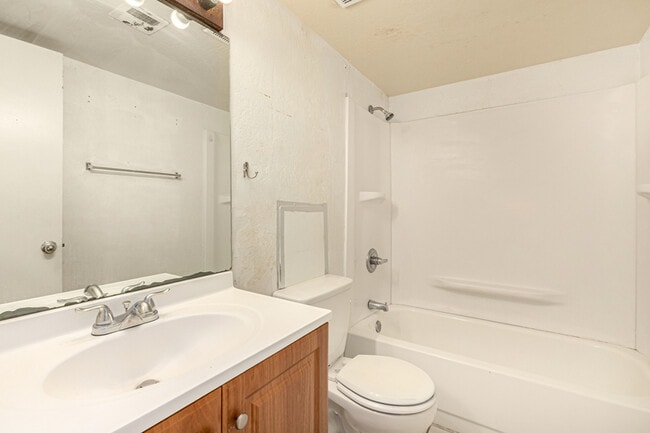 Building Photo - 53 N San Jose