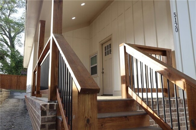 Building Photo - 5120 Railroad Ave