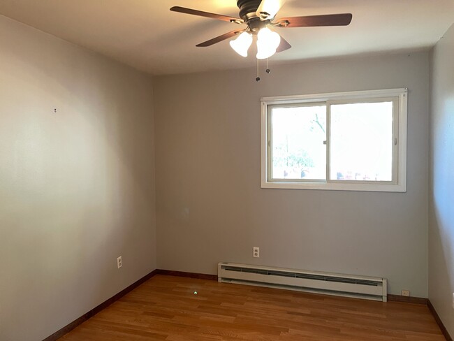 Bedroom 2 - 2701 N Avondale Blvd