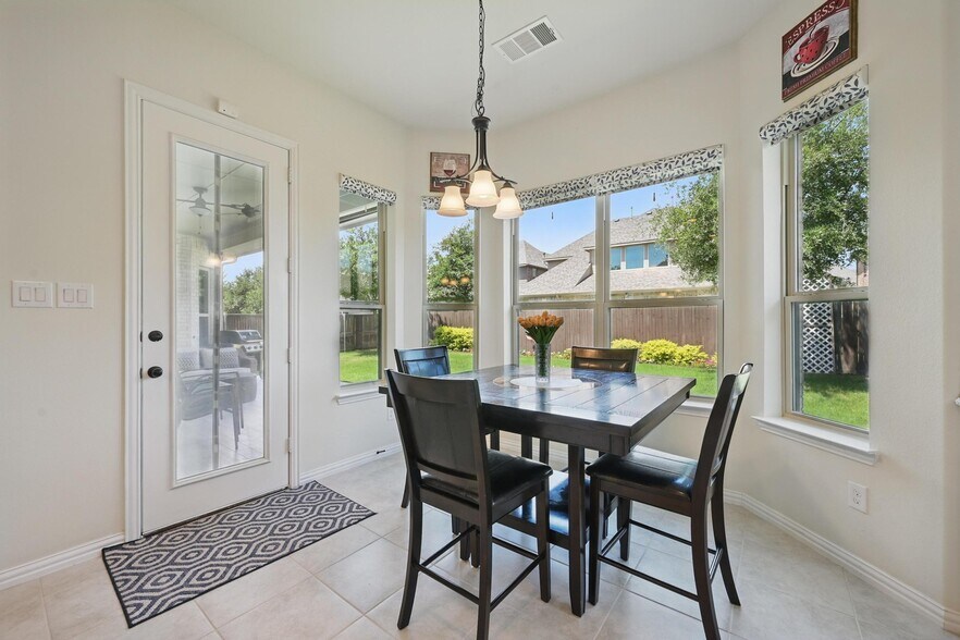 Building Photo - 3604 Mendocino Trl