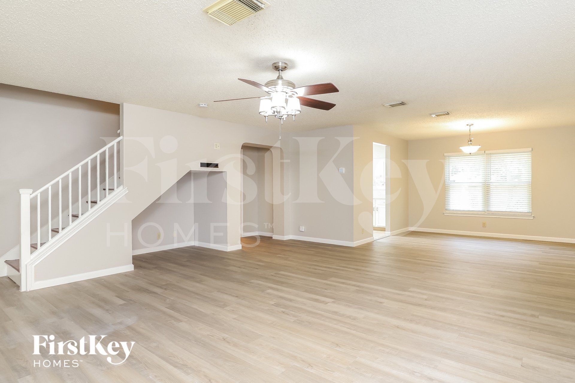 Building Photo - 12514 Redrock Oak