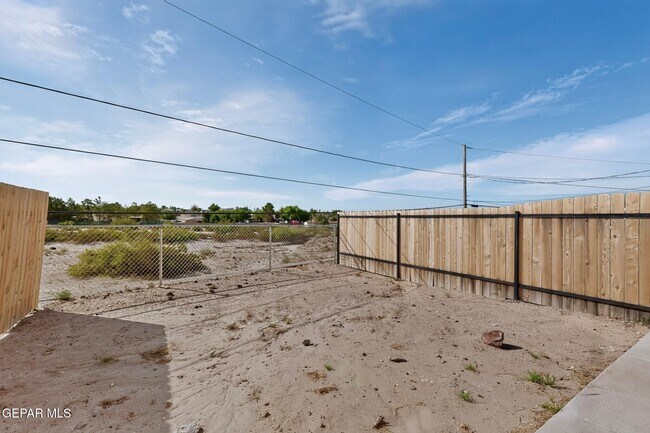 Building Photo - 1483 O Sullivan Dr