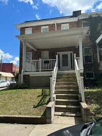 Building Photo - 719 N Rosedale St