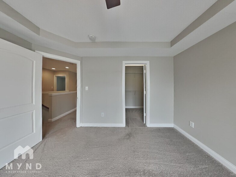 Building Photo - 618 Albermarle Dr