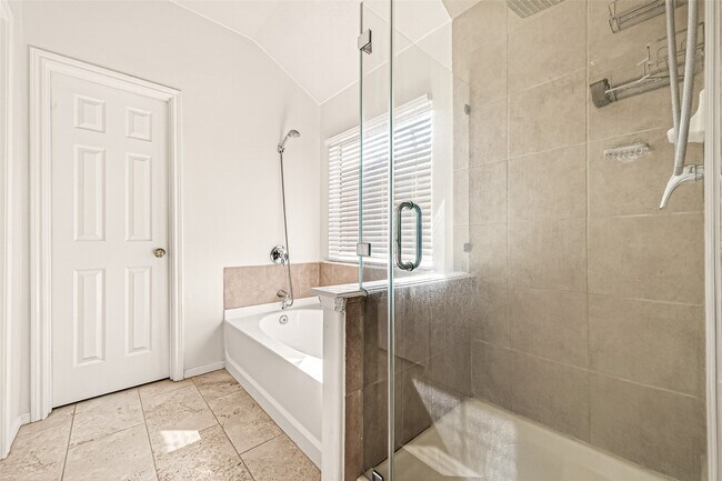 Building Photo - 25135 Florina Ranch Dr