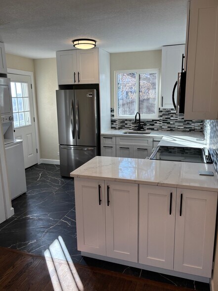 Building Photo - 2220 Ames St