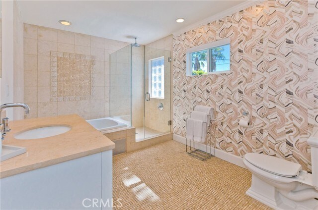Building Photo - 1057 E Marshall Way