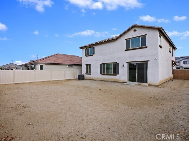 Building Photo - 29553 Tulipwood St
