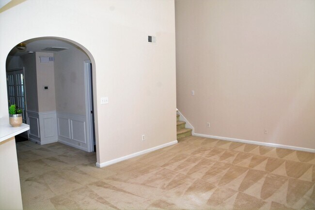 Building Photo - 11512 Fox Hill Dr