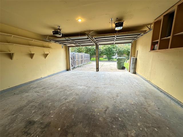Building Photo - 638 Grinnell Dr