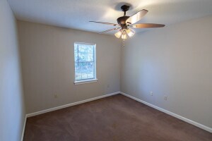Building Photo - 123 Moss Creek Dr