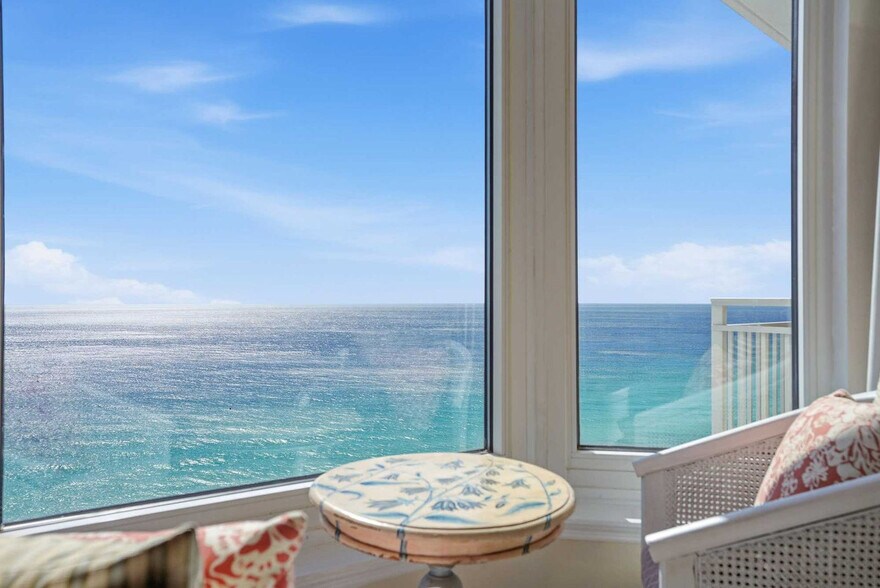 Building Photo - 14825C2 Front Beach Rd