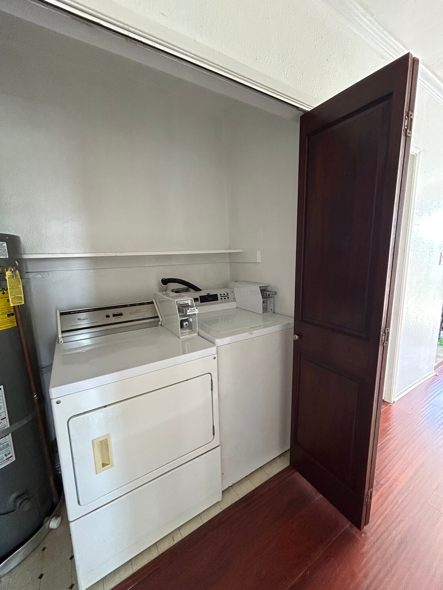 Washer and dryer - 1156 N Chicago St