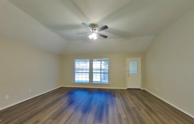 Building Photo - Classic Design with Room to Grow  3-Bedroom Beauty