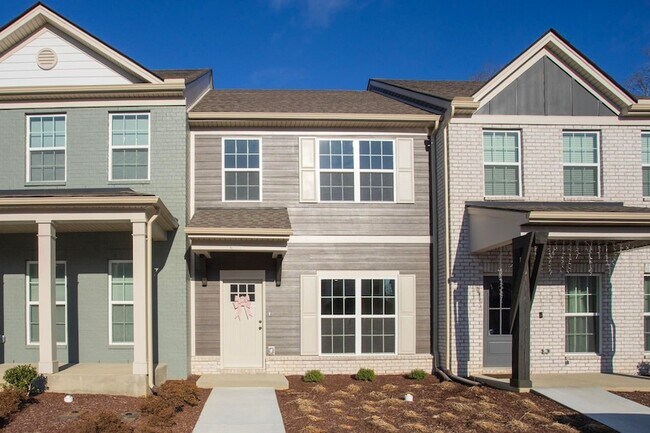 Building Photo - 521 Tappan Private Ln