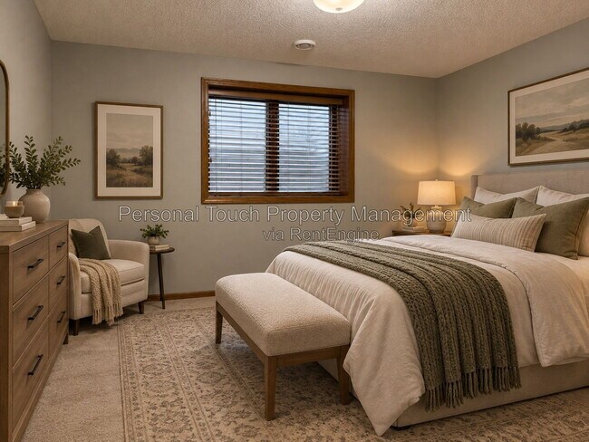 Building Photo - 3539 Woodbury Ct S
