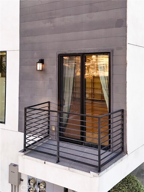 Building Photo - 2400 Glendale Ct