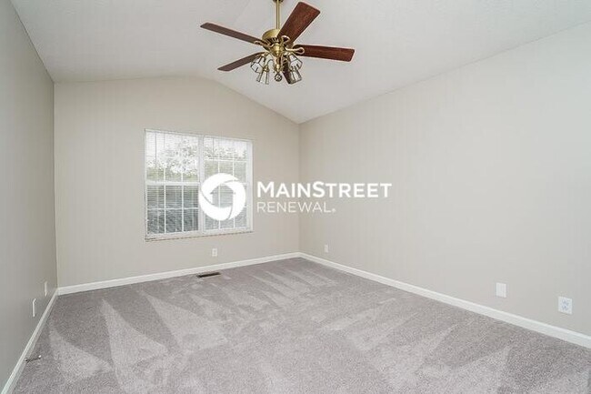 Building Photo - 3 Bedroom Pet-Friendly Home in Nashville, TN with Main Street Renewal