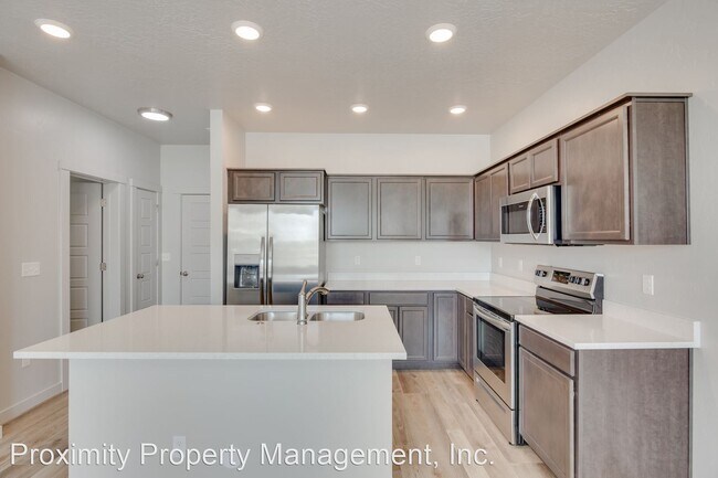 Primary Photo - 3 br, 2.5 bath House - 11218 W. Knightsbri...