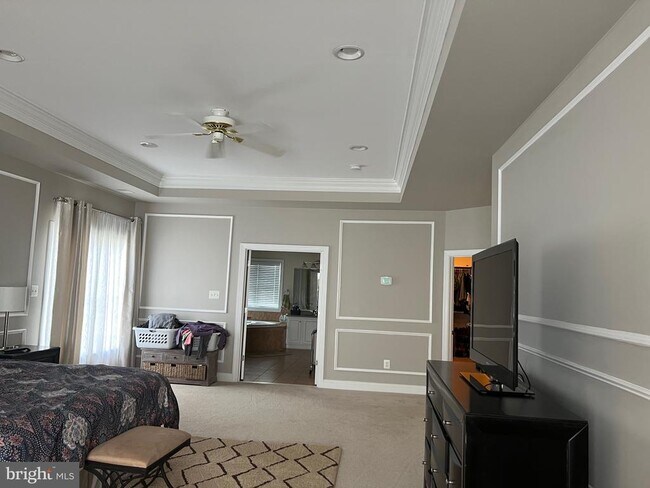 Building Photo - 8107 Kylemore Way
